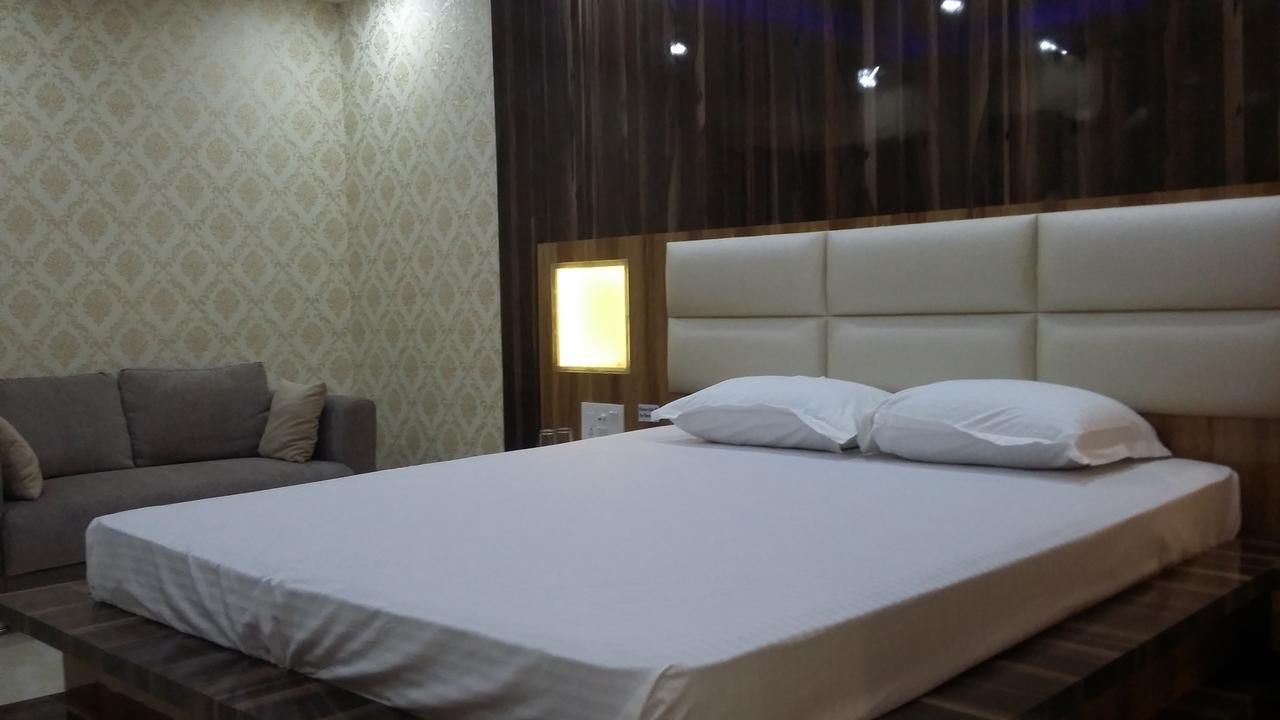 Hotel Crystal International Dhanbad Luaran gambar